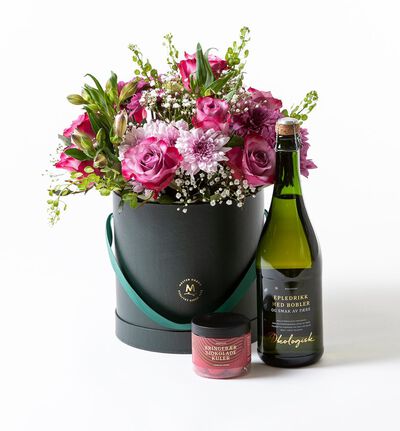 Fairtrade rosebukett i gaveeske med bobler Fairtrade rosebukett i gaveeske med bobler